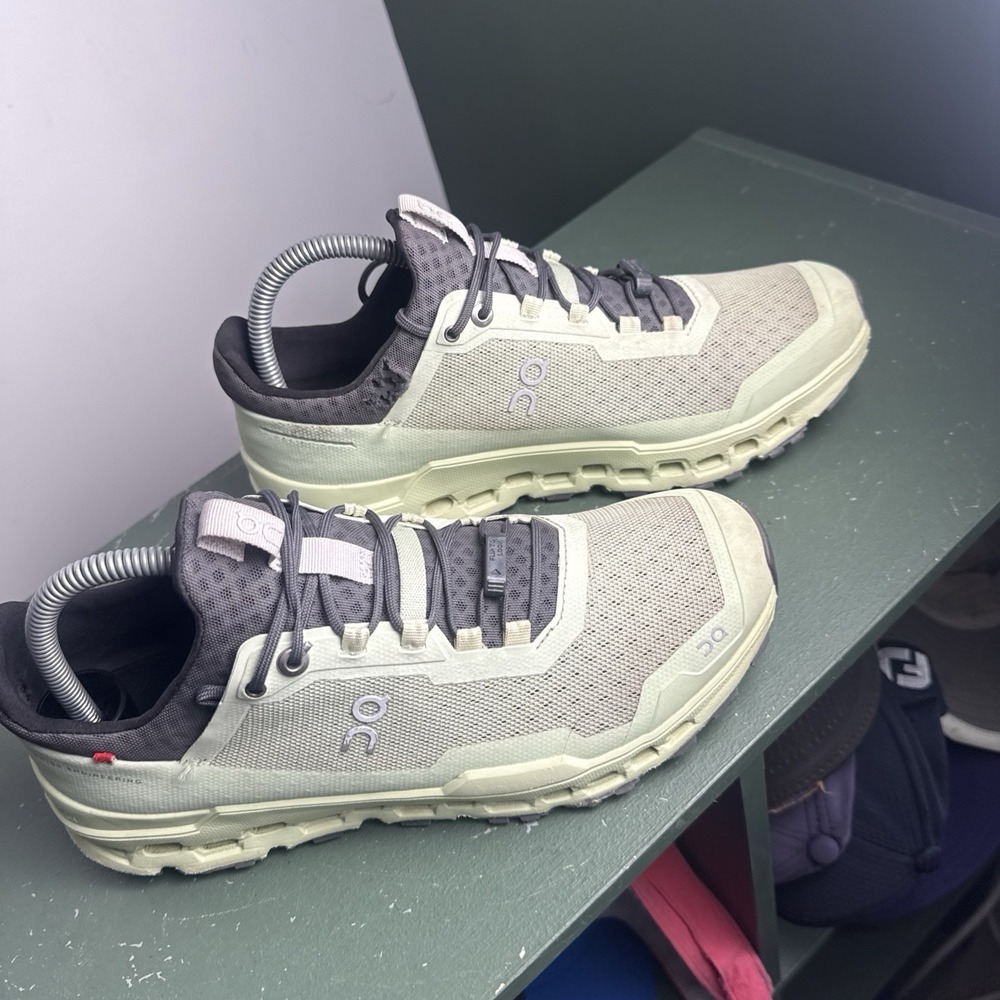 On Cloud Ultra Women's Vine Meadow Green Trail Running Shoes Sneakers Shoes Sz 9